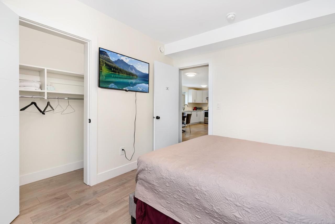 William Place Surrey Extérieur photo